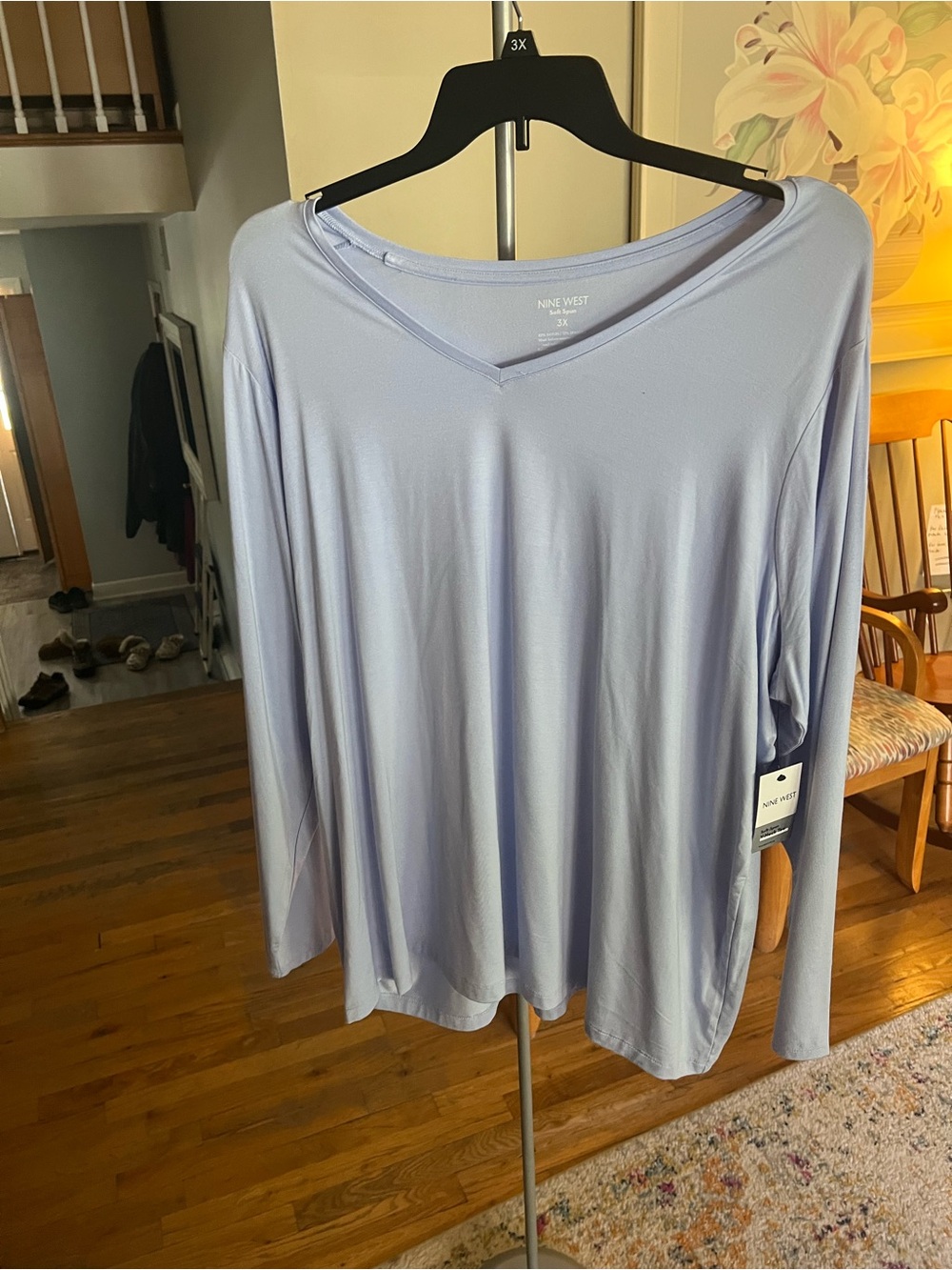 Nine West Lavender V-Neck Long Sleeve Tee